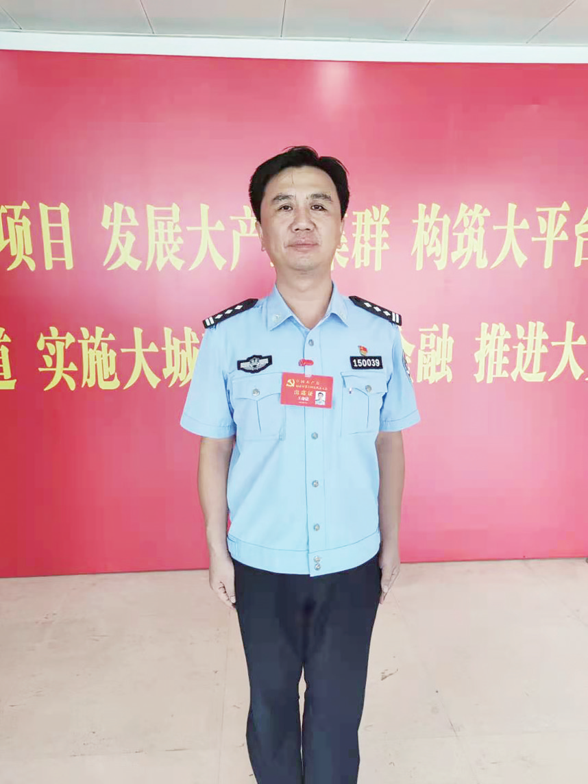 代表心声：深化交通体制改革，保障群众安全出行