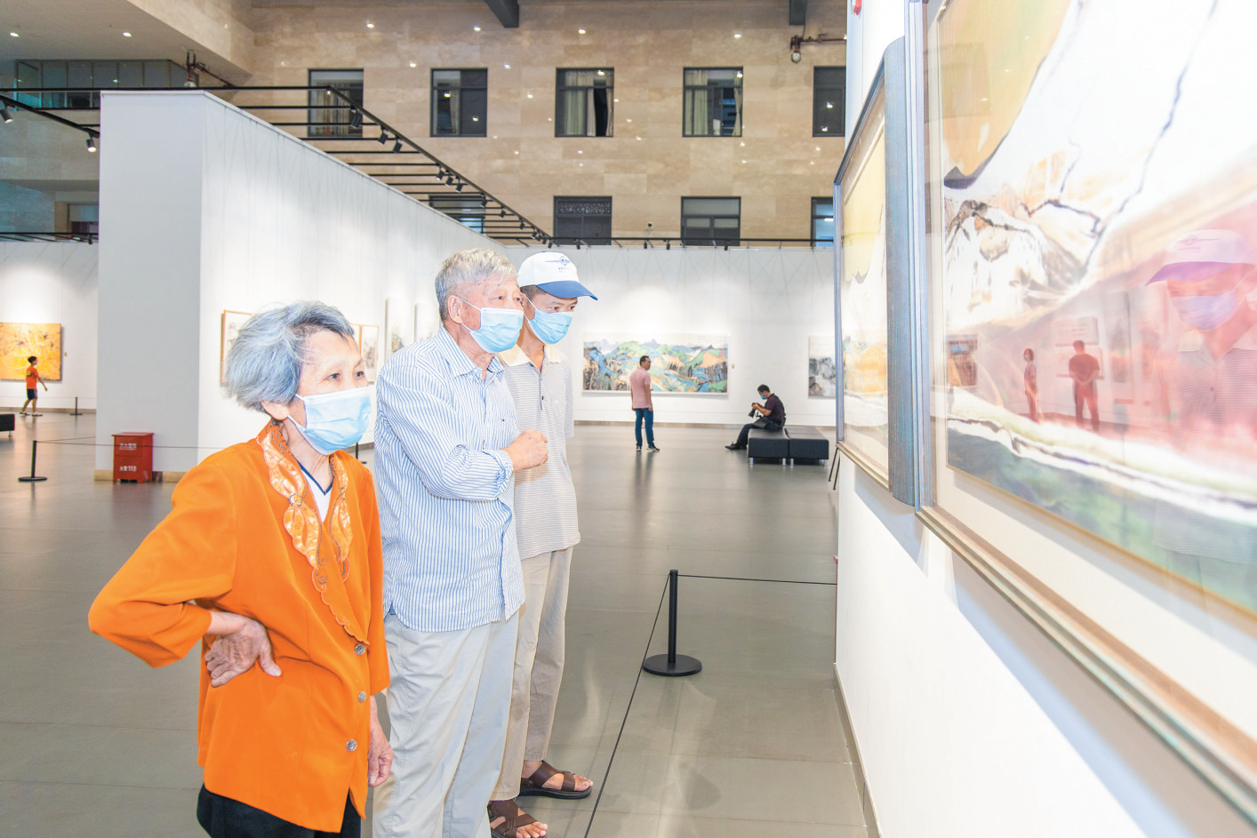 “大美江山——全国名家绘画作品邀请展”掀起观展热潮